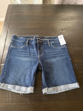 Hollister Dark Indigo Cuffed Denim Bermuda Shorts Low-Rise Boyshort